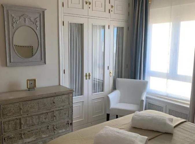 Hidden Gem Playa Helios Con Ascensor & Parking קדיז