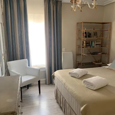 Daire Hidden Gem Playa Helios Con Ascensor & Parking *