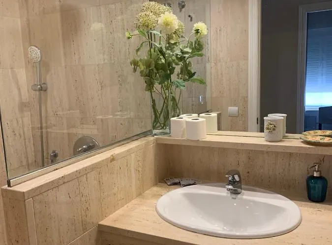 Hidden Gem Playa Helios Con Ascensor & Parking * Cádiz